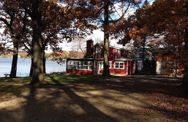 Recién reconstruido 3 dormitorios Cottage de Little Green Lake - con aire acondicionado