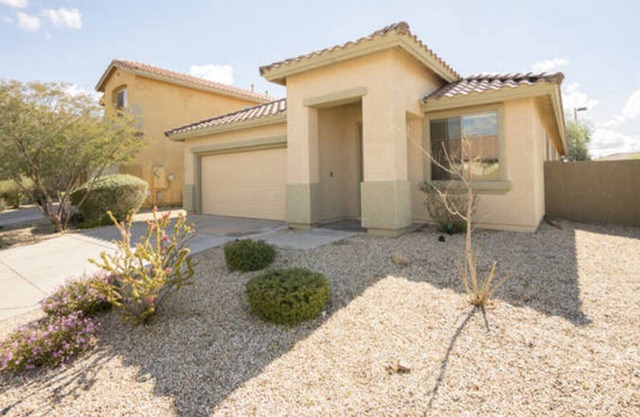 HERMOSA PHOENIX HOGAR DEL NORTE DUERME 8