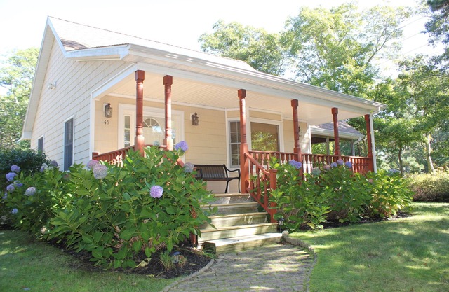Recientemente renovado Casa de la isla moderna con encanto para su escapada relajante