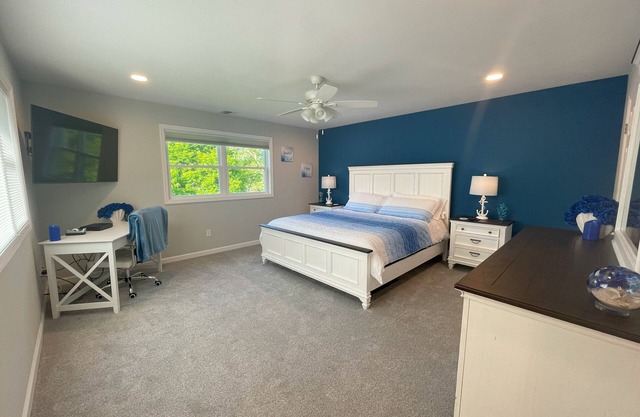 Newly Renovated Gem on the Cedar Beach Peninsula!