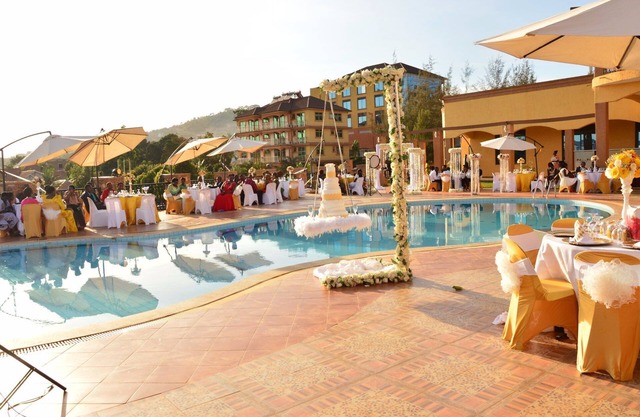 Nican Resort Hotel