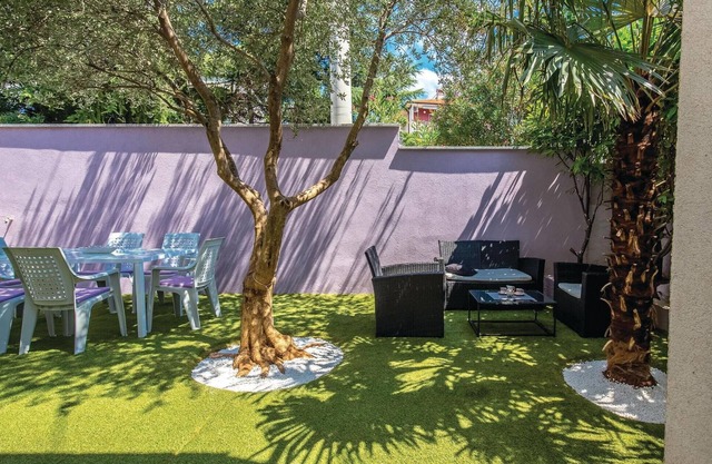 Bonito apartamento en Kostrena con WiFi