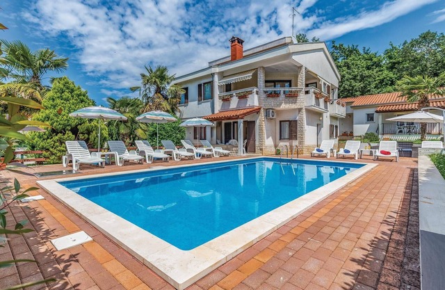 Bonito apartamento en Porec con WiFi