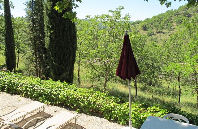 Precioso apartamento en villa con WIFI, patio, mascotas permitida, vista panorámica y aparcamiento