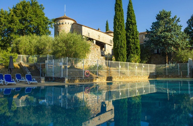 Apartamento con piscina, internet, TV, balcón, mascotas permitida, vista panorámica, aparcamiento