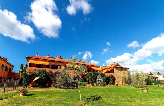 Apartamento con A/C, WIFI, piscina, TV, veranda, vista panorámica, cerca de San Gimignano
