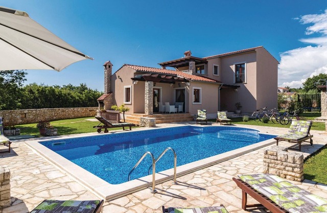 Bonita casa en Pula con WiFi