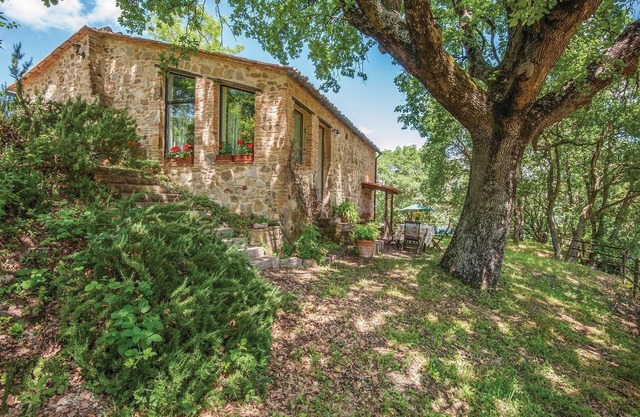 Bonita casa en Radicondoli -SI- con.
