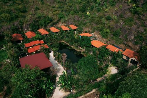 Ninh Binh Mountain Resort