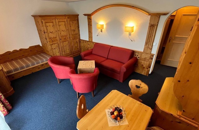 No. 103 / 204 / 303 / Apartment with sep. Kitchen - Alpenhof Wallgau