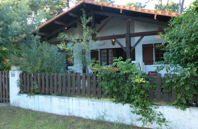 Apartamento para no fumadores en la planta baja de una villa que bordea el bosque - se admiten mascotas