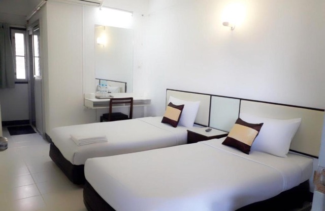 NorthLands House Hotel