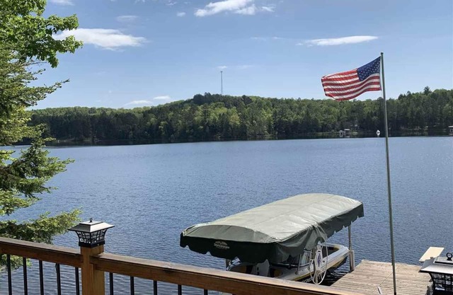 Northwoods Paradise en Keyes Lake duerme 12
