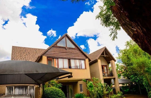 Novus Guest House