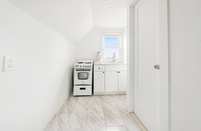 NY Luxury 1BR PRIME location Free Parking