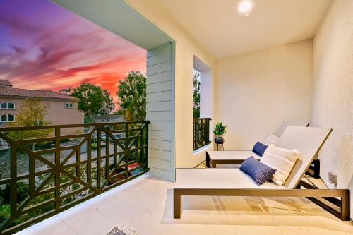 Oak Ave Magnificence