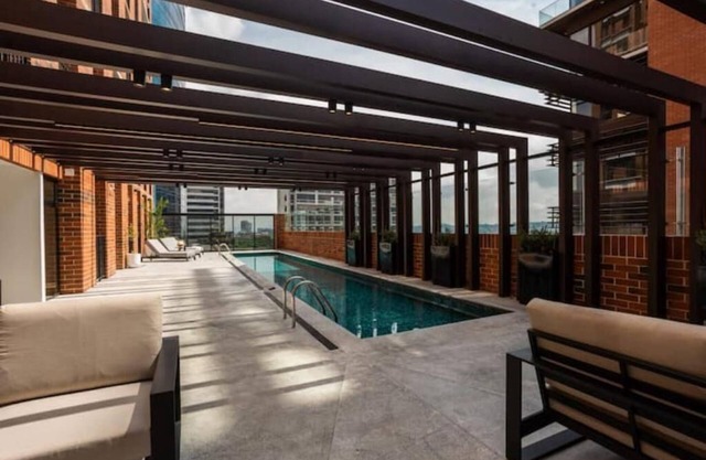 Oasis Penthouse de Lujo en zona 10 / 6 BD