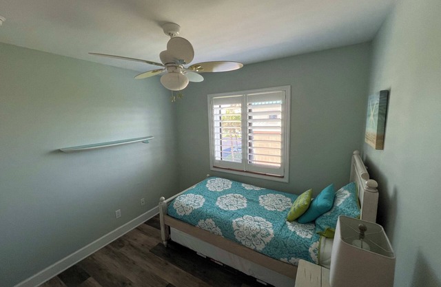 Ocean Bliss: 3BR Mod Haven, St. Aug