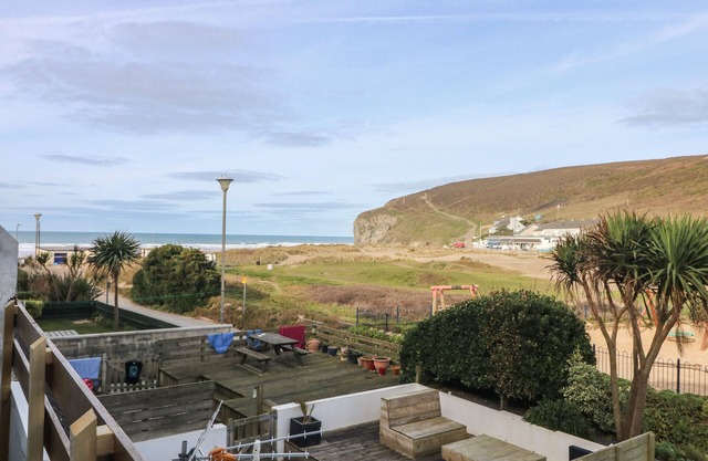 Ocean Blue, PORTHTOWAN