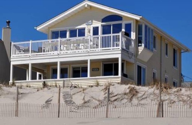 Alojamiento de 3 habitaciones en Brant Beach