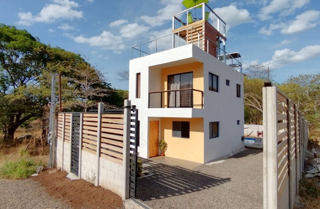 Ocean view terrace w/ 2floors gazebo & private pool
