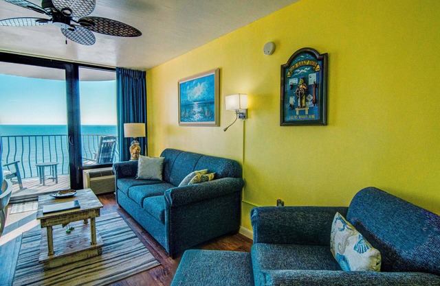 Condominio frente al mar de 1 dormitorio en Nice Resort + Privilegios de alquiler en el lugar oficiales