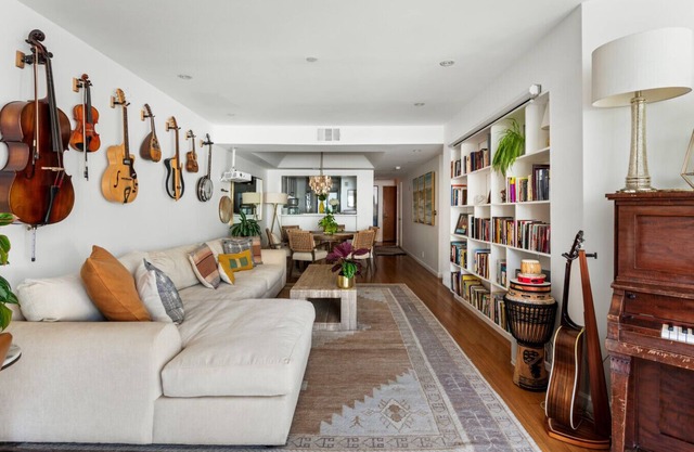 Oceanfront Artist’s Retreat | Santa Monica Luxury
