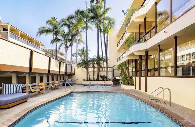 Oceanfront Comfort with Outdoor Pools | Near Pageant of the Masters