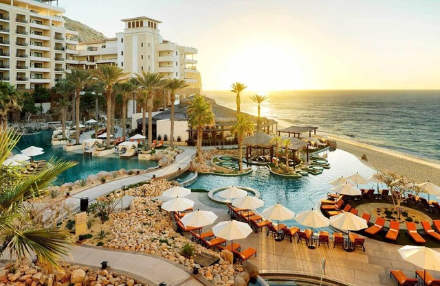 Oceanfront Luxury at Gorgeous 5-Star Cabo San Lucas Resort