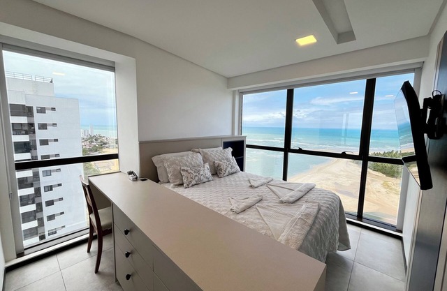 Oceanfront Oasis – 2 Suites + Full Kitchen & Living Room