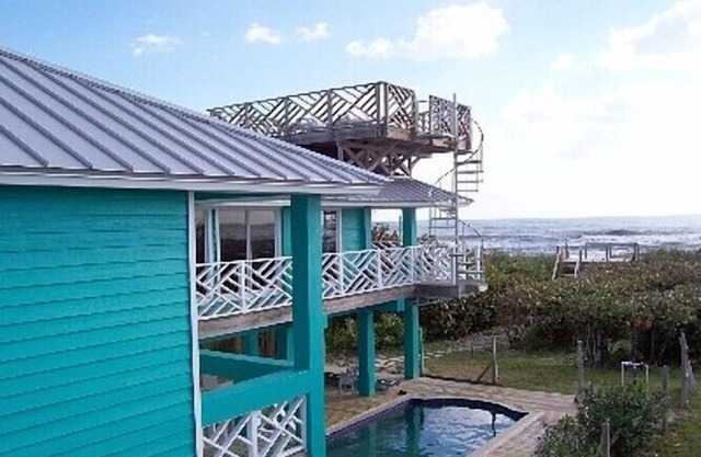 Frente al mar, playa privada, muelle, piscina climatizada, Vero Beach Florida
