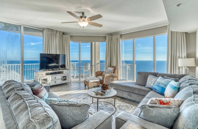 *Oct 4 - 21st Last Min Special!* Beautiful Gulf Front Views!