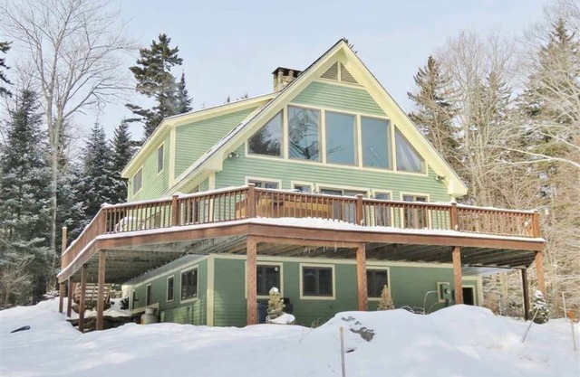Okemo Mt. Casa Mins. de Ludlow con bañera de hidromasaje. Mesa de billar, 14 personas