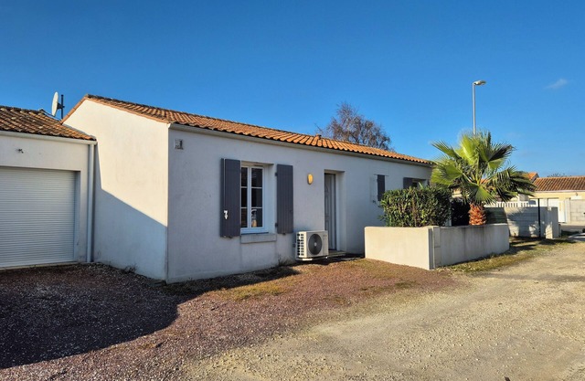 OLERON HOUSE