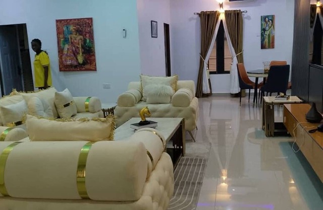 OLIVE APARTMENT
