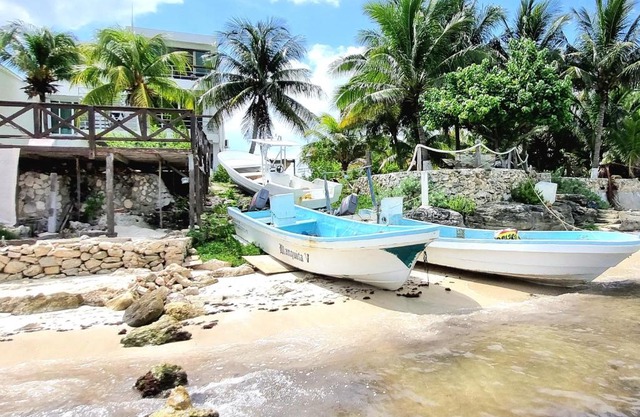 On The Beach - Seaside Sunrise Haven 3 Bedrooms SEA VIEW