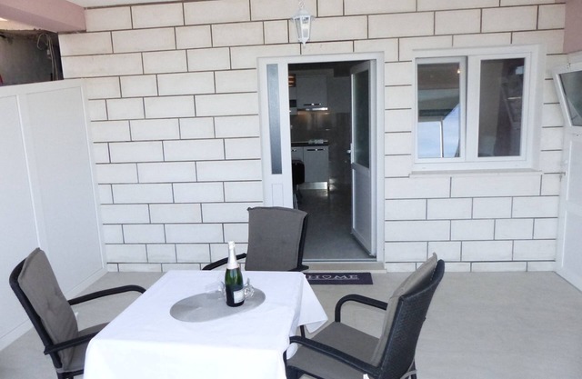 Apartamento de una habitación con terraza y vista al mar Bahía Saplunara, Mljet (A-12849-c)