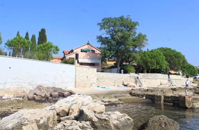 Apartamento de una habitación en la playa Zambratija, Umag (A-6997-a)