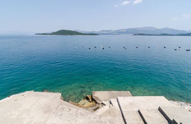 Apartamento de una habitación en la playa Bahía Pjestata, Peljesac (A-14440-f)