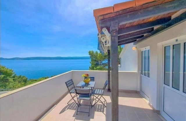 Apartamento de una habitación con terraza y vista al mar Medici, Omis (A-23741-c)