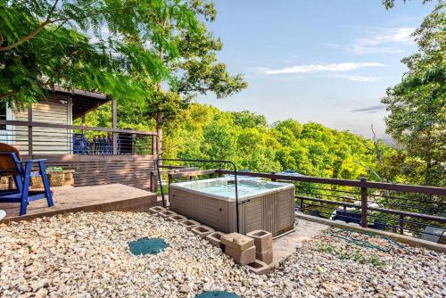 One More Night - Enjoy Lakefront Life