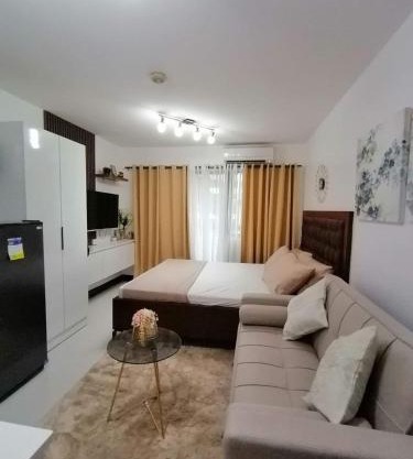 One Oasis Cebu Resort Condominium Mabolo Cebu studio Smart TV, Wifi