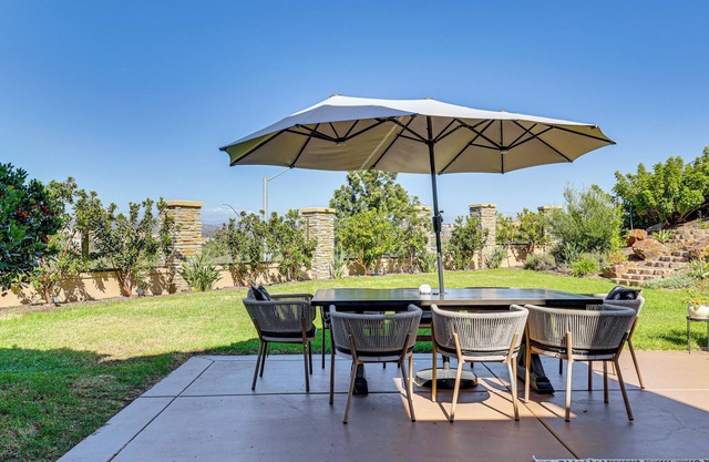 Outdoor Oasis! Luxe Hilltop Home in San Marcos