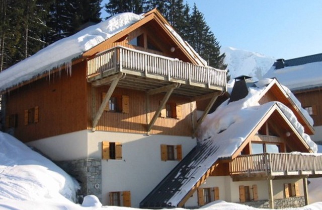 Oz STATION Alpe d'Huez Chalet privado, pie de pistas, wifi, vista despejada