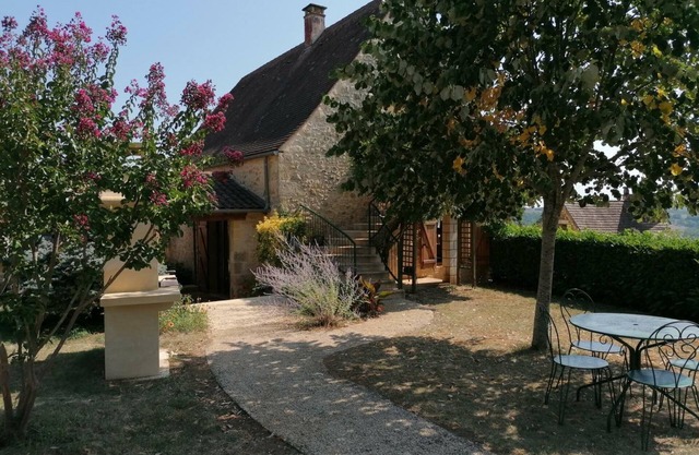 Casa Périgord con piscina, WiFi, se aceptan mascotas