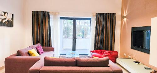 Paceville Flat Two Bedroom Two Bathrooms St Julians with Terrace and Yard - Pe 2
