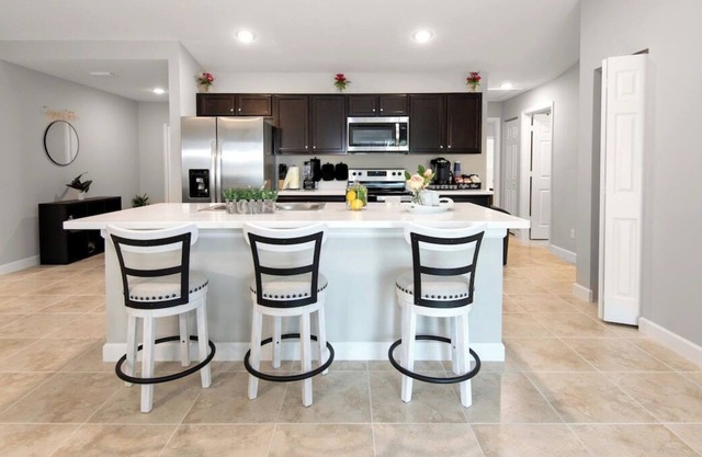 Palm Bay FL · November Special l Spacious 4 bed 2bath Home