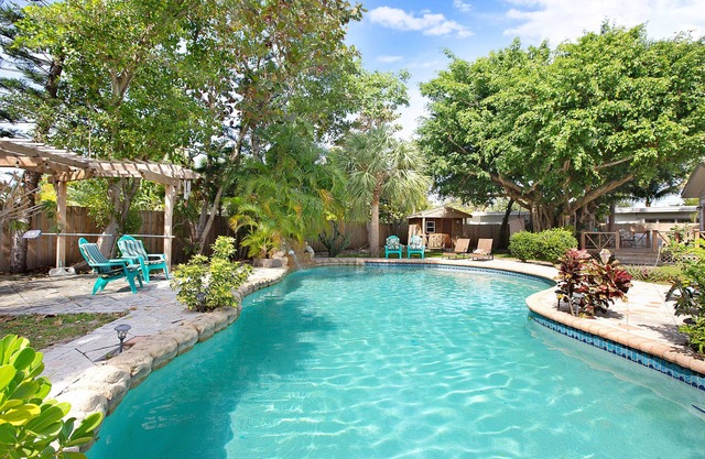 Palmway Tropical Oasis - Piscina, playa y golf