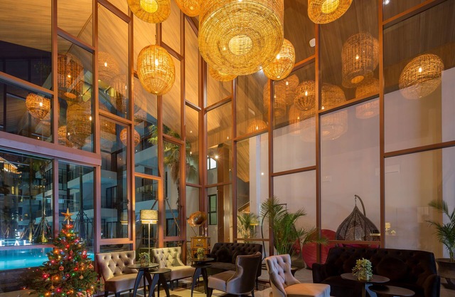 Palmyrah Surin Beach Residence