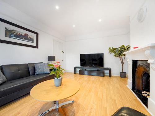 Pass the Keys Your perfect base in West Hampstead